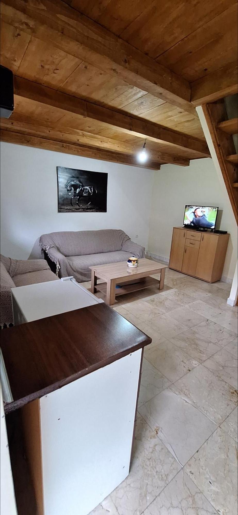 Katun Mokra Accommodation & Horseback Riding Podgorica Eksteriør billede